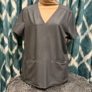 Figs Scrub Top Excellent Quality and Condition Gray Grey Women’s Size Medium